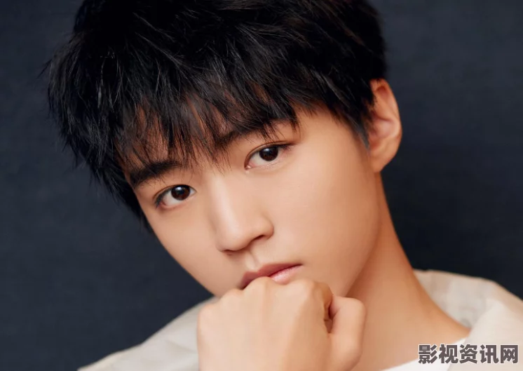 王俊凯针对早恋传闻发博回应，女友并非李佳宁？